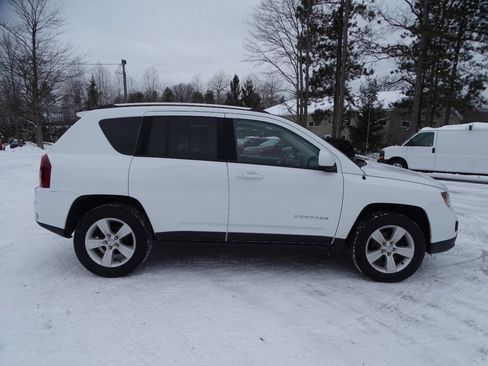 Used 2016 Jeep Compass High Altitude image 38