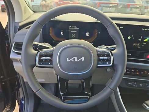 New 2026 Kia Carnival image 29