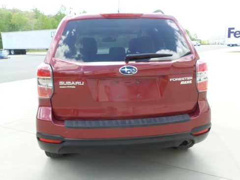 Used 2014 Subaru Forester 2.5i Premium w/ Popular Package #2 image 5