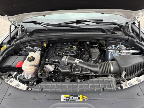 Certified 2023 Jeep Grand Cherokee Laredo w/ Luxury Tech Group I AWD/4WD image 36