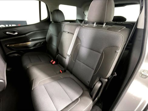 Used 2020 GMC Acadia SLE FWD image 19