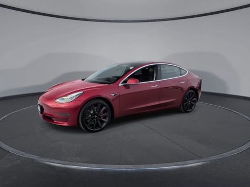 Used 2020 Tesla Model 3 Performance image 4