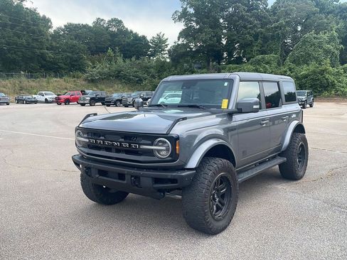 Used 2022 Ford Bronco Outer Banks AWD/4WD image 1