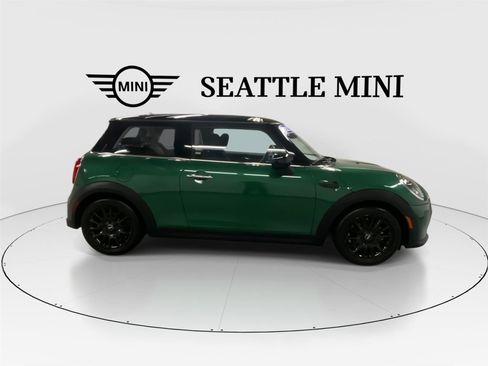 Certified 2023 MINI Cooper 2-Door Hardtop FWD image 13
