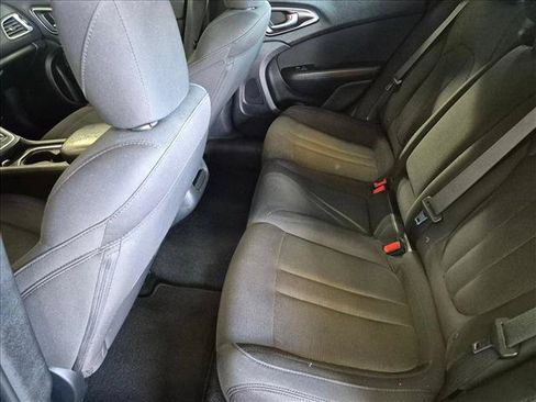 Used 2015 Chrysler 200 S w/ Comfort Group AWD/4WD image 15