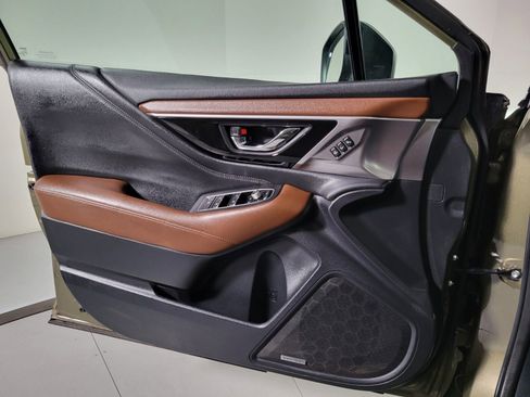 Used 2021 Subaru Outback Touring XT image 34