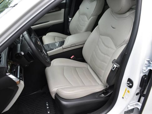 Used 2018 Cadillac CT6 Luxury AWD/4WD image 20