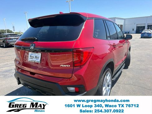 Used 2025 Honda Passport EX-L image 3