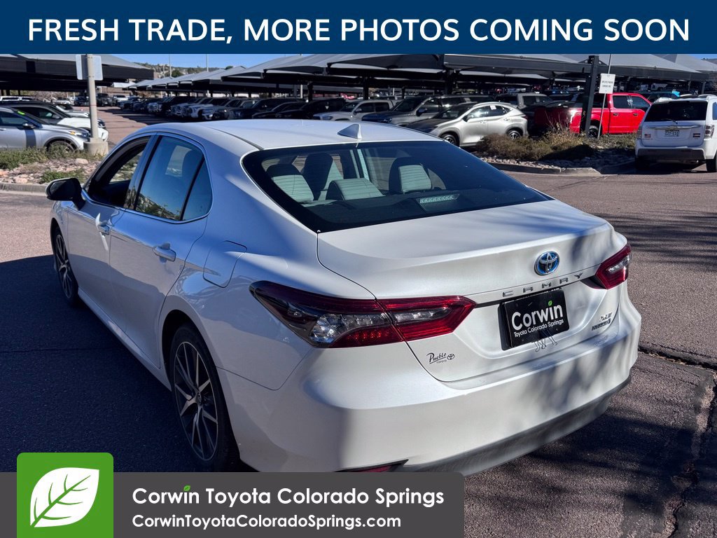 Used 2024 Toyota Camry XLE w/ Navigation Package FWD image 6