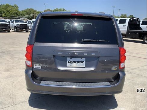 Used 2018 Dodge Grand Caravan GT FWD image 7