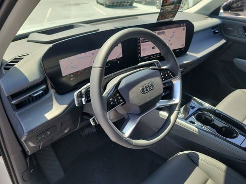 New 2026 Audi Q3 quattro 2.0T AWD/4WD image 7