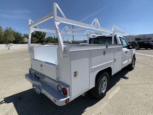New 2025 Ford F350 XL w/ XL Chrome Package RWD image 34