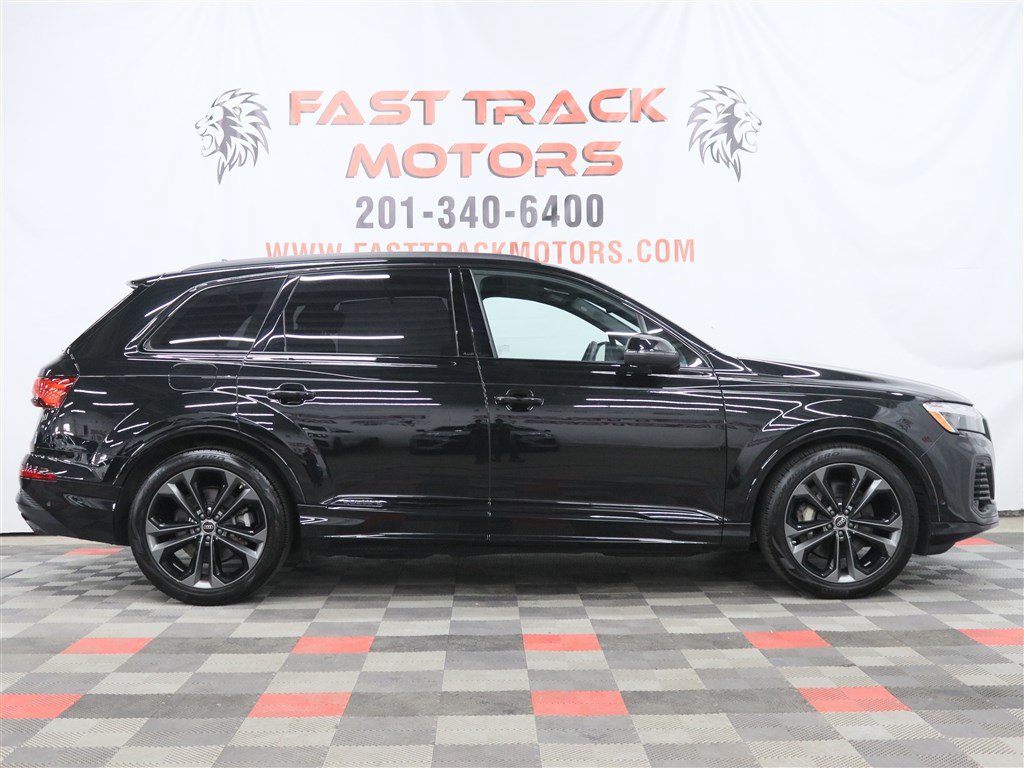Used 2025 Audi Q7 3.0T Prestige AWD/4WD image 4
