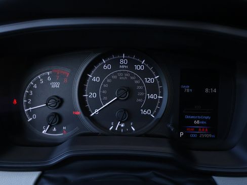 Used 2021 Toyota Corolla L FWD image 12