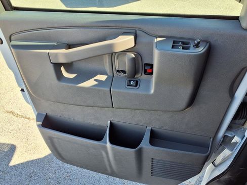 New 2025 GMC Savana 2500 Work Van w/ Driver Convenience Package image 12