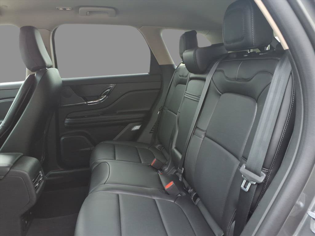 New 2025 Lincoln Corsair Reserve w/ Rear Removable Package Tray AWD/4WD image 6