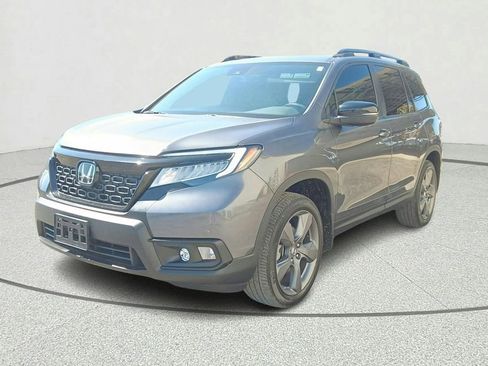Used 2021 Honda Passport Touring image 3