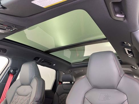 New 2026 Audi Q7 3.0T Prestige AWD/4WD image 18
