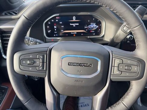 New 2026 GMC Sierra 2500 Denali Ultimate image 21