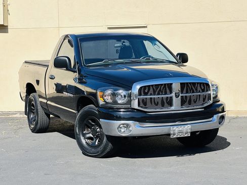 Used 2007 Dodge Ram 1500 Truck ST RWD image 1