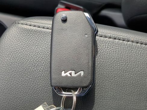 Certified 2023 Kia Soul LX w/ Option Group 015 FWD image 23