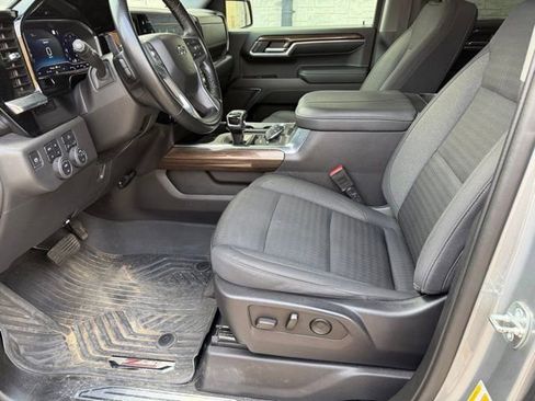 Used 2023 Chevrolet Silverado 1500 LT Trail Boss w/ Protection Package image 15