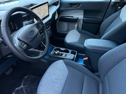 New 2026 Ford Maverick XLT w/ XLT Luxury Package FWD image 9