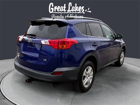Used 2014 Toyota RAV4 LE image 5