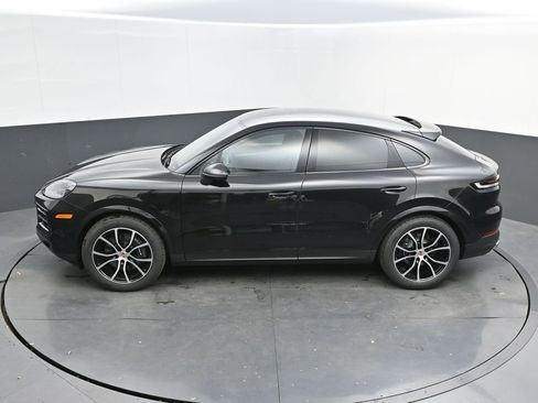 New 2026 Porsche Cayenne Coupe AWD/4WD image 29
