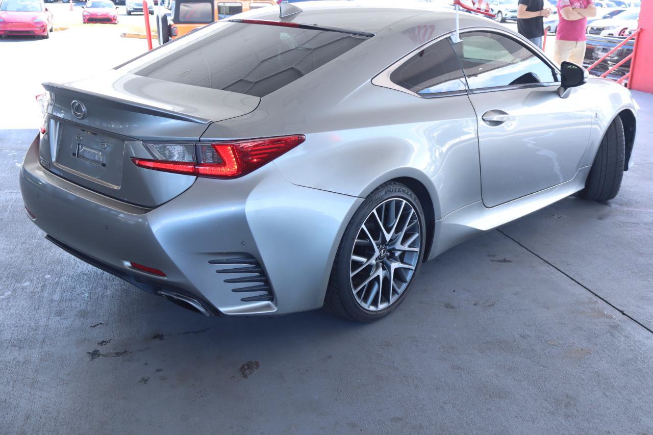 Used 2017 Lexus RC 200t F Sport RWD image 5