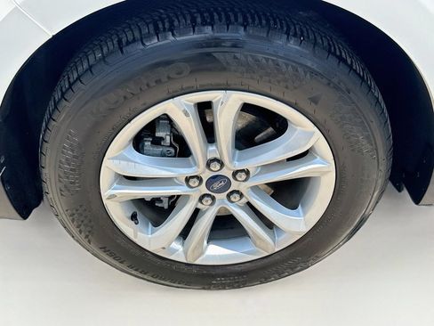 Used 2020 Ford Edge SEL w/ Convenience Package FWD image 39