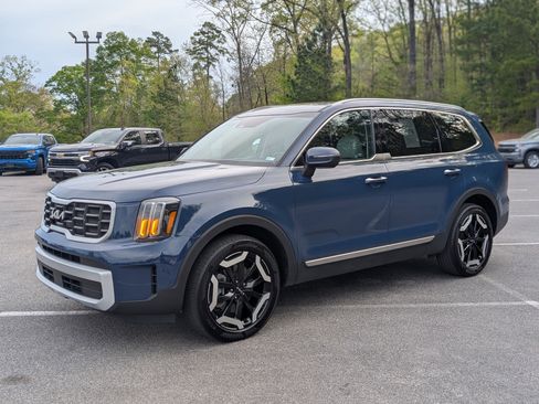 Used 2024 Kia Telluride S w/ S Sunroof Package FWD image 5