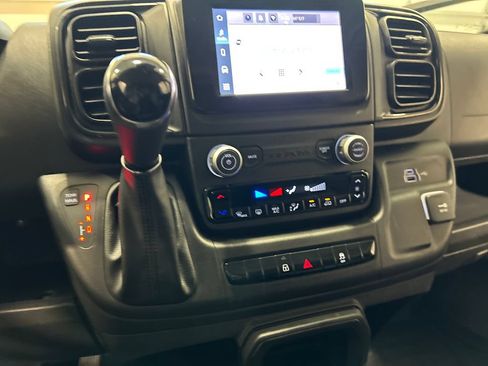 Used 2026 RAM ProMaster 2500 w/ Convenience Group FWD image 22