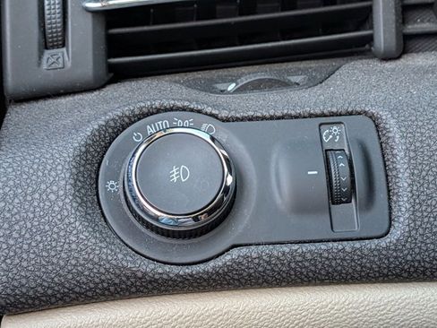 Used 2013 Chevrolet Malibu Eco w/ Navigation Package FWD image 15