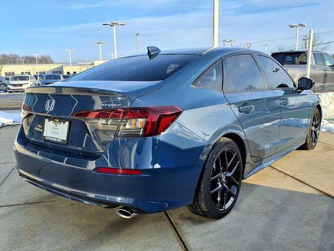 Certified 2025 Honda Civic Sport image 11