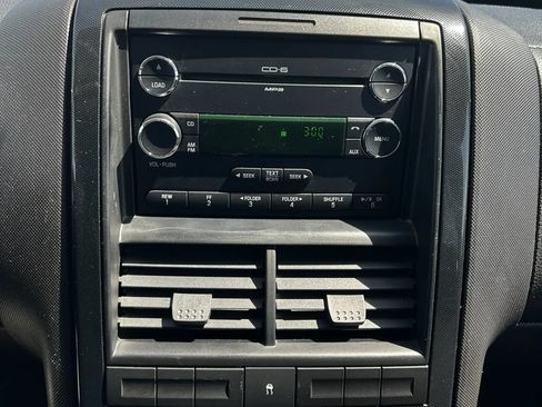 Used 2008 Ford Explorer Sport Trac Limited RWD image 19