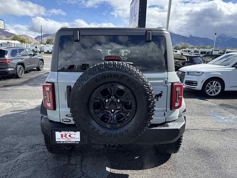 Used 2024 Ford Bronco Wildtrak image 7
