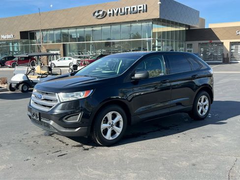 Used 2017 Ford Edge SE image 1