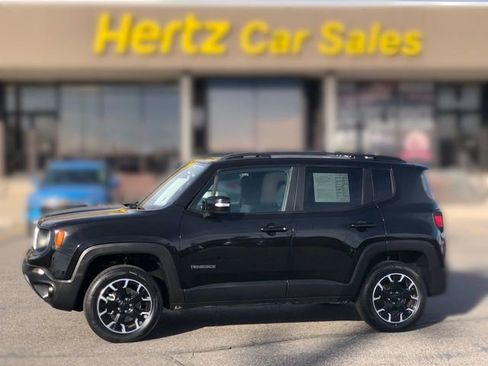 Used 2023 Jeep Renegade Latitude image 1