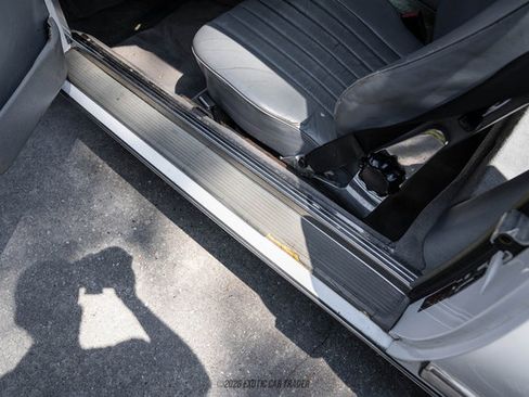 Used 1988 Mercedes-Benz 560 SL image 31
