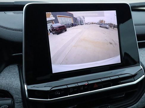 New 2026 Jeep Compass Latitude image 6