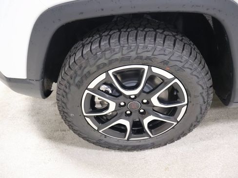 New 2026 Jeep Compass Trailhawk AWD/4WD image 8