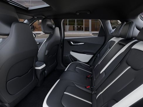 New 2025 Kia EV6 GT-Line RWD image 18