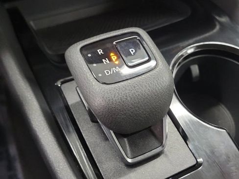 Certified 2024 Nissan Rogue SV w/ SV Premium Package FWD image 31