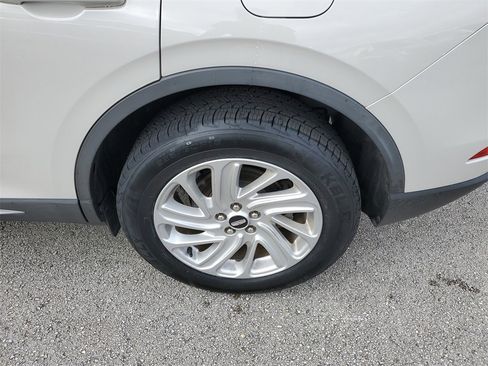 Certified 2020 Lincoln Corsair Standard w/ Convenience Package image 8