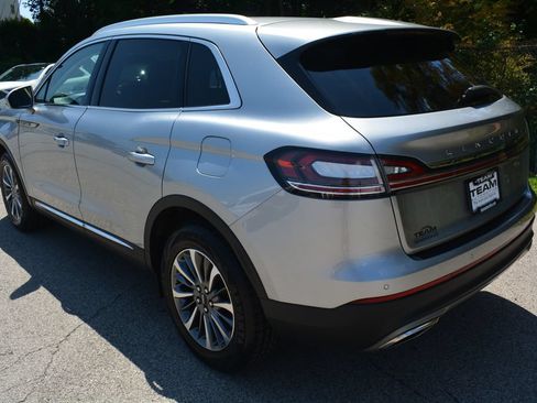 Used 2023 Lincoln Nautilus AWD w/ Premium Package image 7