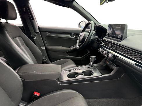 Used 2023 Honda Civic Sport image 14