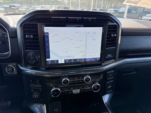 Used 2022 Ford F150 XLT w/ Equipment Group 302A High image 18