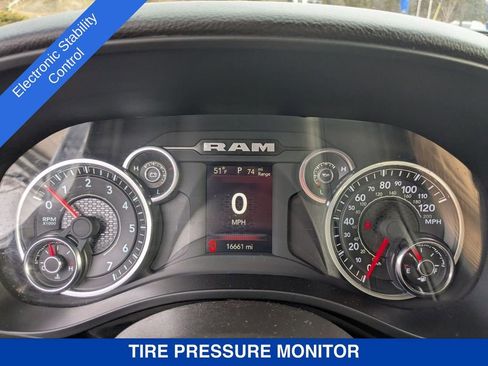 Used 2024 RAM 1500 Big Horn image 23