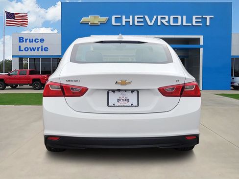 Used 2023 Chevrolet Malibu LT FWD image 5